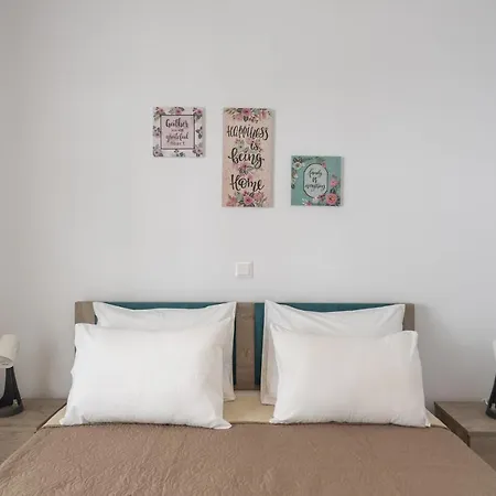 Parian Charming 3bedroom Páros