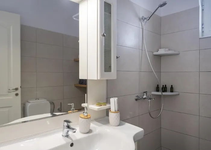 Parian Charming 3bedroom דירה *