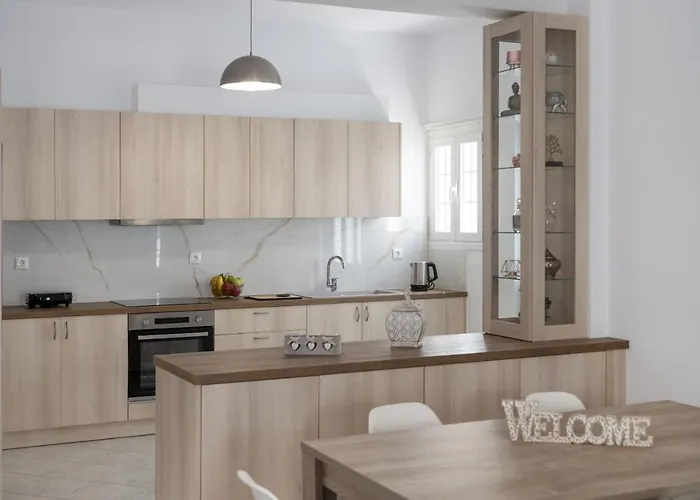 דירה Parian Charming 3bedroom פארוס