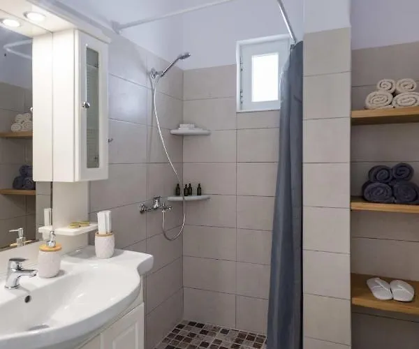 Parian Charming 3bedroom Apartamento *